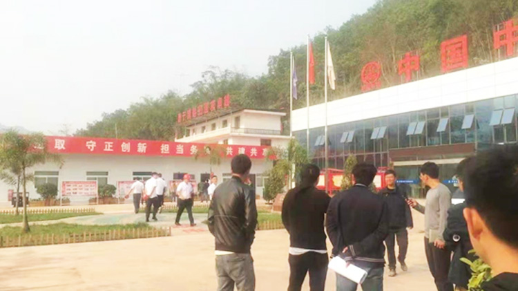 鼎骏塑业、中铁北京局样板性边坡防护工程观摩会开始了！